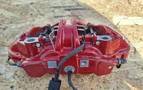 Alfa Romeo Stelvio Front brake caliper 505536510