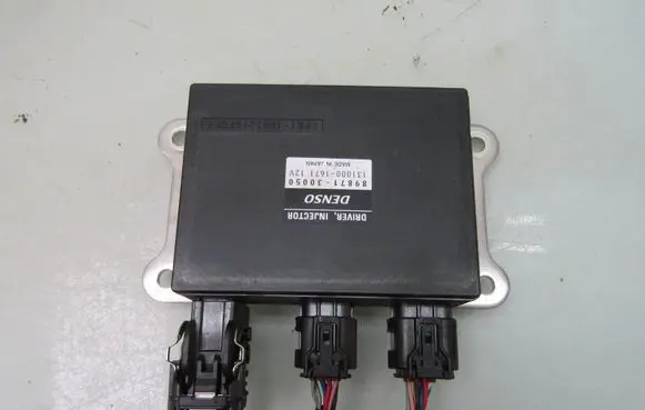 Lexus IS III XE30 Injection control unit/module 8987130050 1310001671