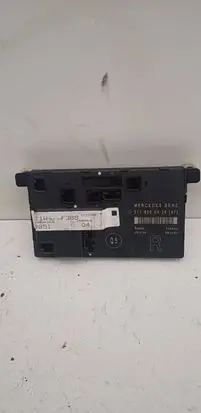 Mercedes-Benz E AMG W211 Door control unit/module 2118200426 356802