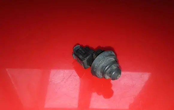 Dacia Dokker Front door sensor 7700427640B