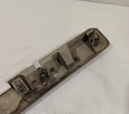 Nissan X-Trail T30 Trunk door license plate light bar 