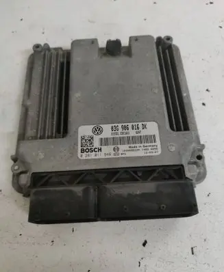 Volkswagen Touran I Engine control unit/module 03G906016DK 0281011946