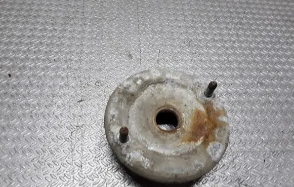 Volkswagen PASSAT B5.5 Coil spring mount 