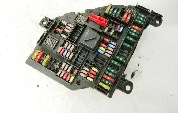 Fuse box set