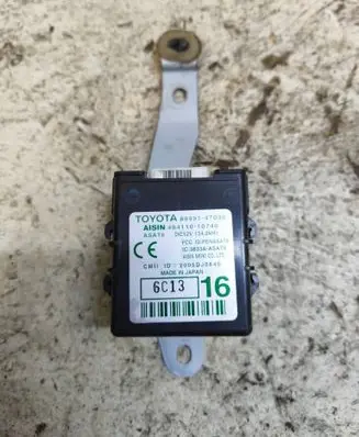 Toyota Prius (XW20) Door control unit/module 8999147030 2005DJ0840 48411010740