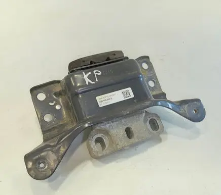 Volkswagen Golf VII Engine mount bracket 5Q0199555Q