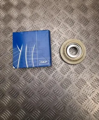 Mercedes-Benz Vito Viano W639 Front upper strut mount 6399810325
