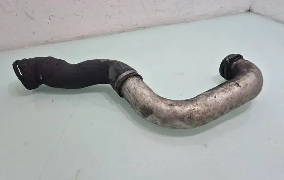 BMW 5 E60 E61 Intercooler hose/pipe 