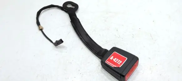 Volkswagen PASSAT B8 Front seatbelt buckle 3G0857756F