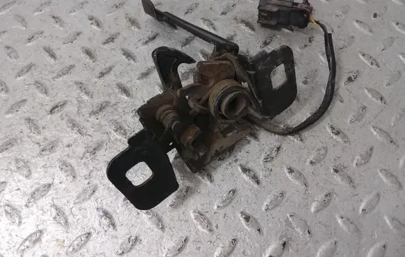 Chevrolet Volt I Engine bonnet/hood lock/catch 22787054