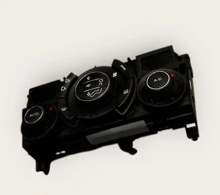 Peugeot 3008 I Climate control unit 96738322XT A2C3782200 8968004