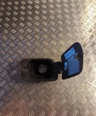 Audi A8 S8 D3 4E Fuel tank cap 2333230 23332302 2942290