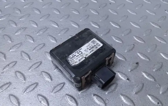 Distronic sensor radar