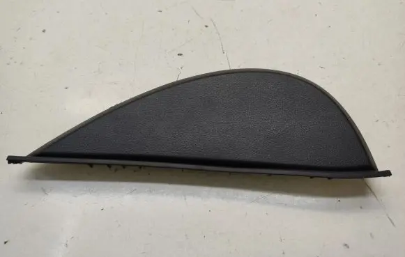 KIA Sportage Dashboard side end trim 847663U010