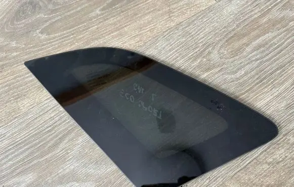 Ford Ecosport Rear side window DN1BA29751C