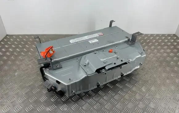 Lexus IS III XE30 Hybrid / electric car battery G928053020