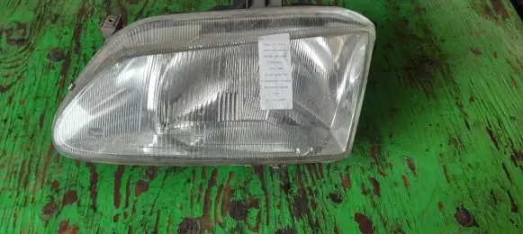 Renault Megane I Headlight/headlamp