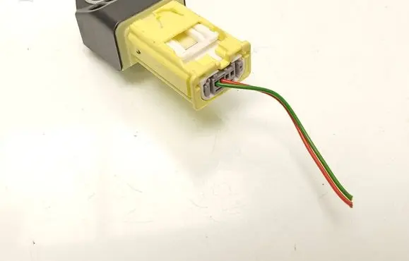 Toyota Yaris Airbag deployment crash/impact sensor 8983102140