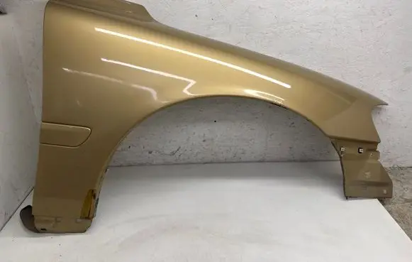 Volvo S60 Fender