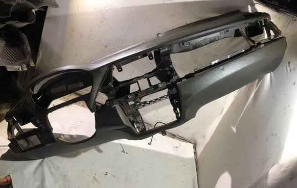BMW X5 E70 Dashboard 70W101104 LM2700T2