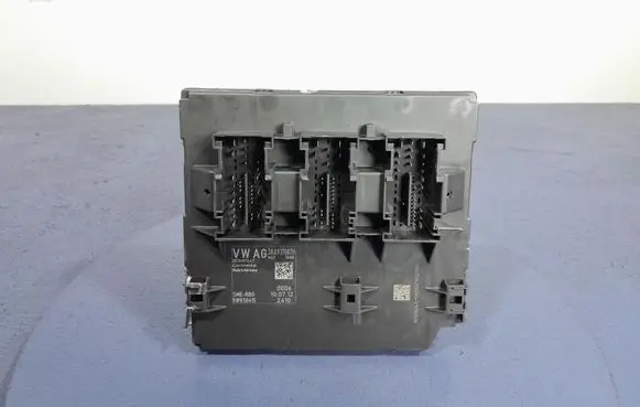 Volkswagen PASSAT CC Comfort/convenience module 3AA937087H