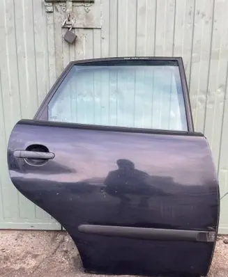 Seat Ibiza III (6L) Rear door 