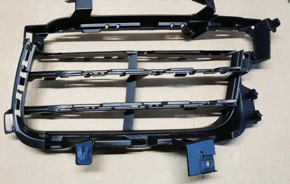 Porsche Cayenne (9Y0 9Y3) Front bumper lower grill 9Y0807682DANEK 9Y0807682