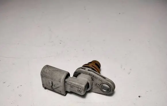 Camshaft position sensor