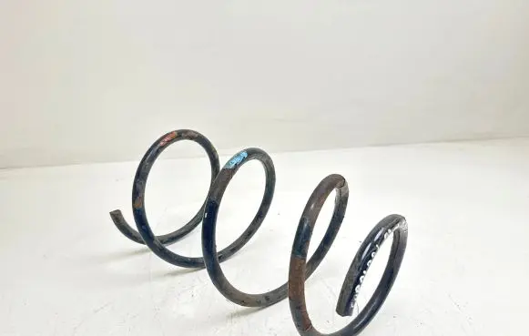 Toyota Corolla Verso E121 Front coil spring