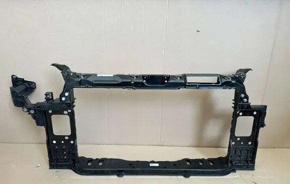 Hyundai i30 Radiator support slam panel 64101-A6200