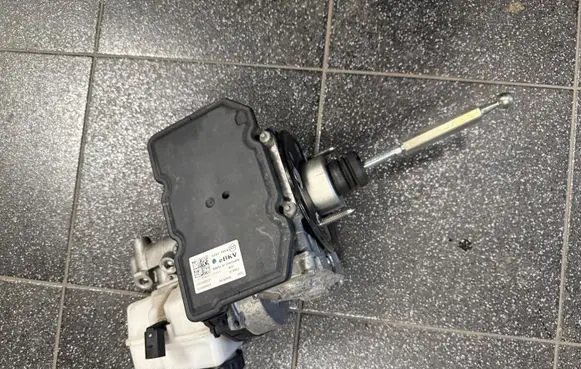 Volkswagen e-Golf Brake booster 5QE614105P