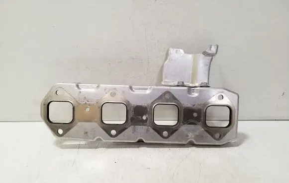 Land Rover Evoque II Other engine bay part M4D39448DB