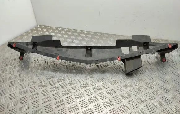 Opel Meriva B Radiator trim 1334028