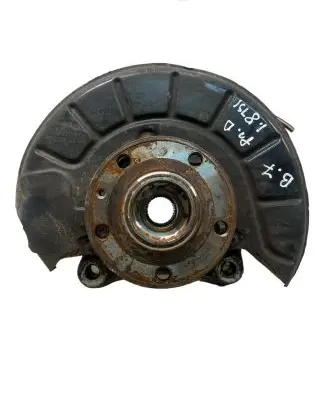 Volkswagen PASSAT B7 Front wheel hub