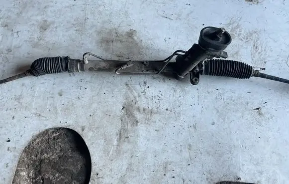 Skoda Roomster (5J) Steering rack 