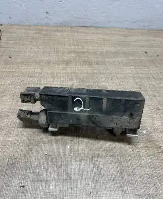 Mercedes-Benz S W220 Air suspension valve block A2203200258