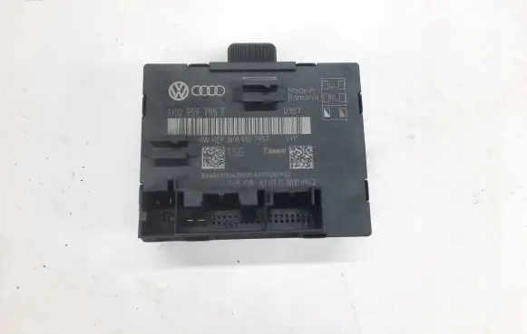 Audi Q5 SQ5 Door control unit/module 8K0959795F