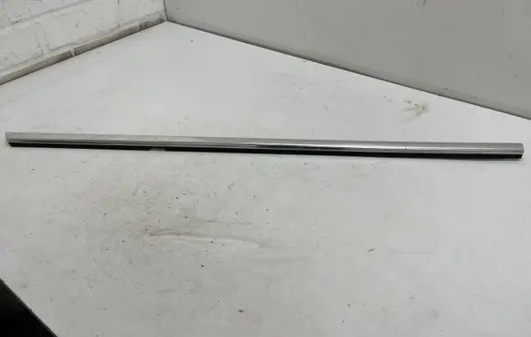 Mercedes-Benz CLS C218 X218 Rear door glass trim molding