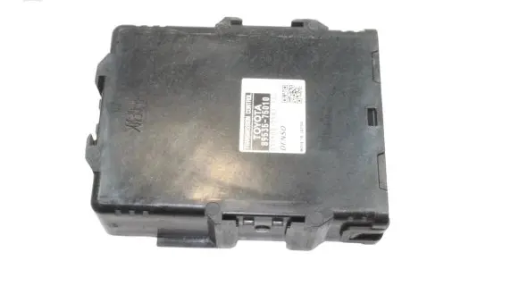 Toyota Auris 150 Gearbox control unit/module 8953575010