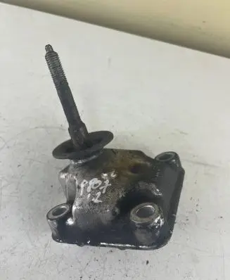 Peugeot 807 Engine mount bracket 1485381080