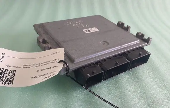 Nissan Qashqai Engine control unit/module S180193103A