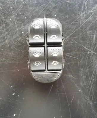 Ford Focus Electric window control switch 98AB14A132DE