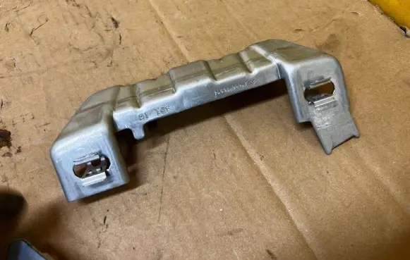 Mercedes-Benz GLS X166 Other interior part A1668111014