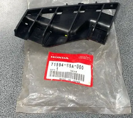 Honda Civic Rear bumper corner part panel trim 71594-S5A-000