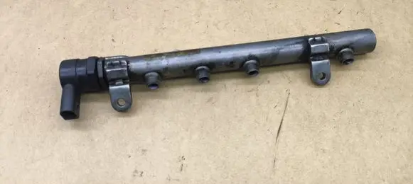Mercedes-Benz E W211 Fuel main line pipe 0281002494