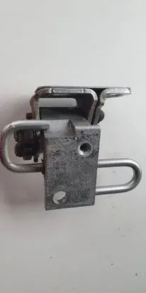 Volkswagen PASSAT B7 Rear door lower hinge