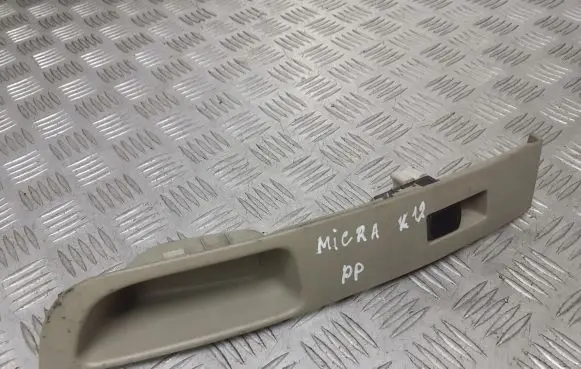 Nissan Micra Electric window control switch