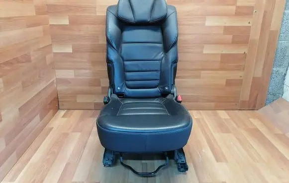 Renault Espace V (RFC) Rear seat 