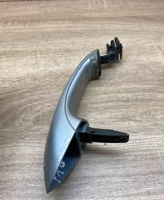 BMW 5 F10 F11 Front door exterior handle 
