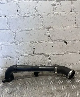 Volkswagen Golf VII Intercooler hose/pipe